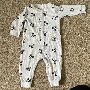 Baby jumsuit